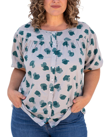 The Beatrice Blouse in Watercolor Splash